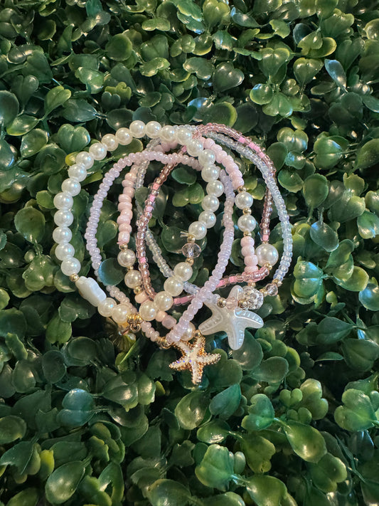 Pink/White Bracelet Set