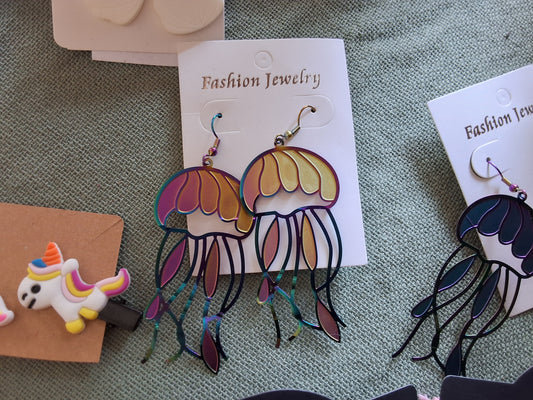 Jellyfish dangles